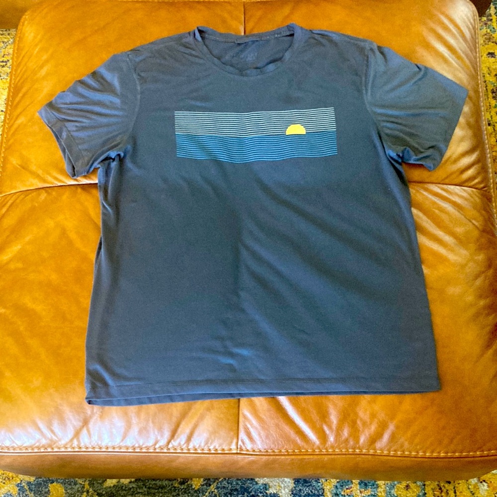 Marine Layer “Weekend Sport” Tencel Blend Crewneck Pullover T Shirt Blue Marge